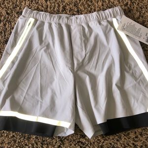 Lululemon Mens Surge Short Lined SZ Large